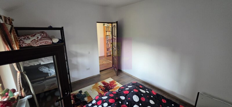 Vila 6 camere de vanzare in Banesti